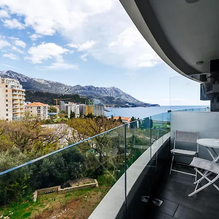 Luna Skyline Sea View Apartment *